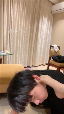 图片[2]_【Alina七】品尝裸足/人体座椅/闻腋下_HD绳艺资源