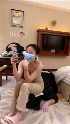 图片[18]_【Alina七】品尝裸足/人体座椅/闻腋下_HD绳艺资源