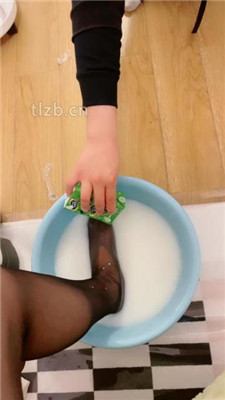 图片[11]_【心动茜茜】短靴碾压狗爪/闻舔超臭棉袜/喝洗脚水口水_HD绳艺资源