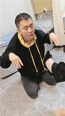 图片[13]_【木子大大】3S美容院调奴-骑脖/舔脏鞋臭脚/踢踹【三视角版】_HD绳艺资源