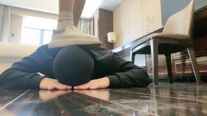 图片[7]_【zaizz】小白鞋肉丝踩/狠抽耳光/高难度挑战跳踩转胯【完整版】_HD绳艺资源