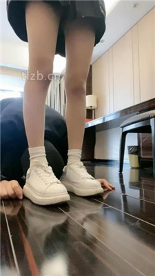 图片[11]_【zaizz】小白鞋肉丝踩/狠抽耳光/高难度挑战跳踩转胯【完整版】_HD绳艺资源