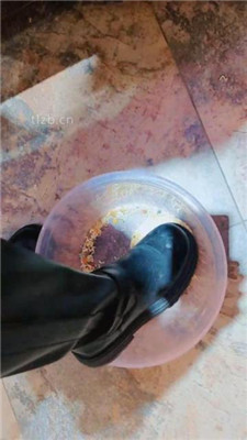 图片[3]_【舒苒】用圣水做饭给狗吃【完整版】_HD绳艺资源