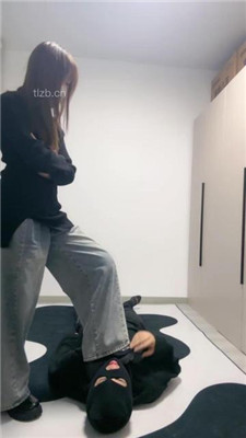 图片[10]_【樱子大人】重度训练/踩踏提档/耳光踢踹_HD绳艺资源