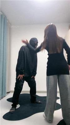 图片[14]_【樱子大人】重度训练/踩踏提档/耳光踢踹_HD绳艺资源