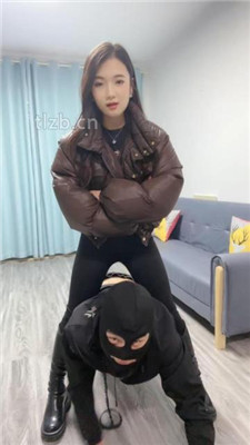 图片[11]_【尤尤子】骑马转胯/长靴踩踏/耳光_HD绳艺资源