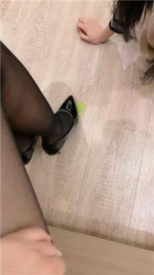 图片[15]_【米开朗】可爱母畜-高跟黑丝美腿虐【下】_HD绳艺资源