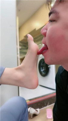 图片[18]_【美娜格格】人体家具奴伺奉主人_HD绳艺资源