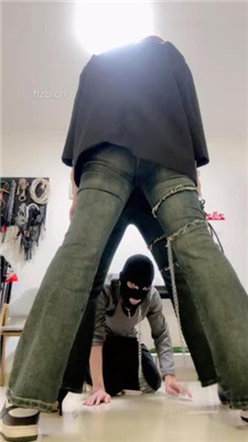 图片[9]_【甜心教主】双S-鞋碾压踩/揪耳朵/舔口水鞋底/腿夹【双视角版】_HD绳艺资源