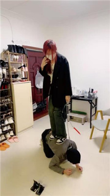 图片[14]_【甜心教主】双S-鞋碾压踩/揪耳朵/舔口水鞋底/腿夹【双视角版】_HD绳艺资源