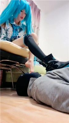 图片[18]_【奶味小仙女】二次元cos女神-跪舔长靴/骑马虐乳/跳踩/舔臭脚_HD绳艺资源