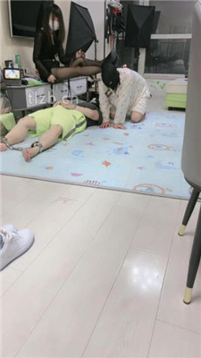 图片[13]_【狠欣人】犬化羞辱双狗废物-重度踩踏【下】_HD绳艺资源