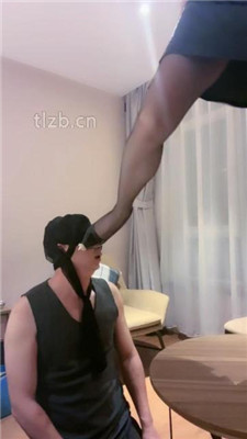 图片[11]_【沐夏夜】双奴-高跟美腿踩/骑狗脖/踢踹/品尝原味脚_HD绳艺资源