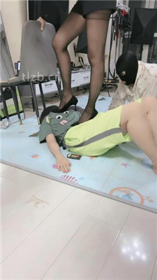 图片[7]_【狠欣人】犬化羞辱双狗废物-重度踩踏【上中合集】_HD绳艺资源