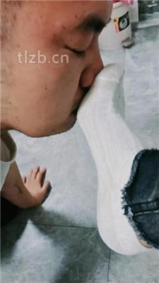 图片[2]_【美娜S】高跟小白鞋踩踏/舔口水/踩乳/骑狗背【双视角版】_HD绳艺资源