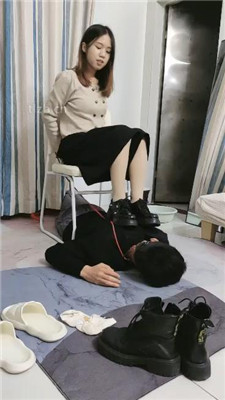 图片[5]_【珈瑶】驯化家奴做擦鞋器_HD绳艺资源