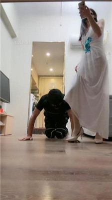 图片[5]_【美娜格格】白富美公主-骑马爬行/转胯/踩狗爪/肉丝脚捂脸_HD绳艺资源