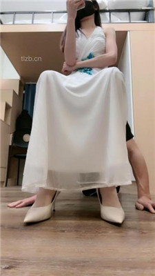 图片[13]_【美娜格格】白富美公主-骑马爬行/转胯/踩狗爪/肉丝脚捂脸_HD绳艺资源