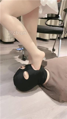 图片[7]_【清禾】脚底踩踏喂食/骑马/肉丝舔脚丫_HD绳艺资源