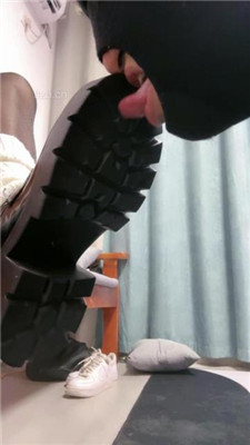 图片[10]_【樱子大人】多角度重度提档/舌头刷鞋底/踩踏_HD绳艺资源