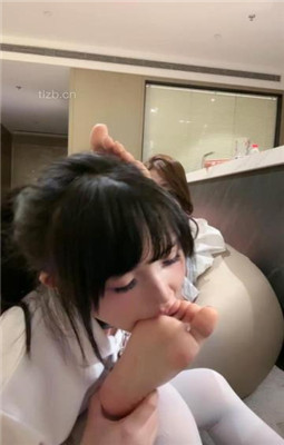 图片[5]_【美美子】女神闺蜜做狗裸足狂舔_HD绳艺资源