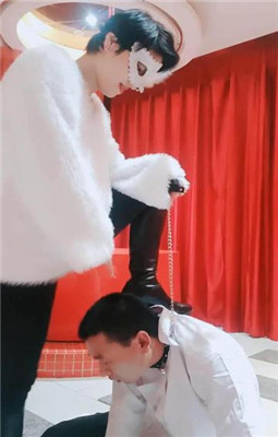 图片[17]_【伯爵】圈养犬化-高难度挑战蛇鞭/耳光/踢踹/清理靴子_HD绳艺资源