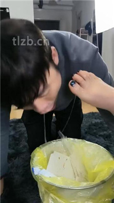 图片[7]_【冰爷】近距离-品尝裸足/脚插嘴_HD绳艺资源