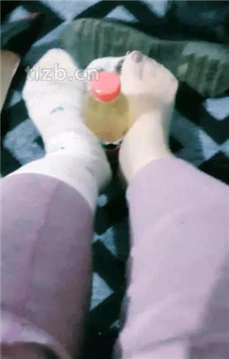 图片[5]_【冷百合】臭脚丫踩熊猫玩偶_HD绳艺资源