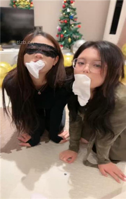 图片[8]_【橙宝】双母畜-奴下奴-咀嚼白袜/掐脖窒息/玩狗舌_HD绳艺资源