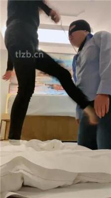 图片[8]_【七七】坐脸窒息/闻舔超臭白棉袜【完整版】_HD绳艺资源