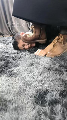 图片[8]_【冰爷】短靴踩踏踢踹/碾压狗爪_HD绳艺资源