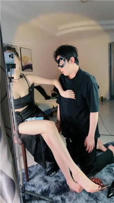 图片[12]_【175艾琳】超美长腿车模-美腿诱惑调_HD绳艺资源