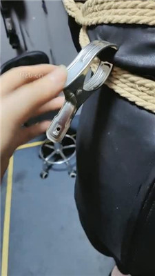 图片[5]_【东营天香百合】吊绑囚禁-丝袜塞嘴-人体鞋架_HD绳艺资源