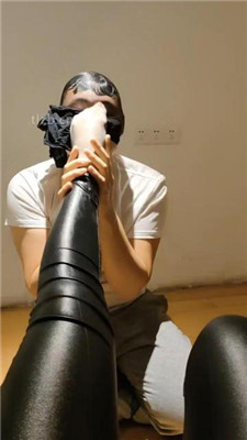 图片[12]_【广州丝主】御姐范S-长靴黑丝美腿蹂躏【完整版】_HD绳艺资源