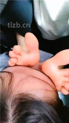 图片[12]_【奶味小仙女】踩踏火车上的地毯狗_HD绳艺资源