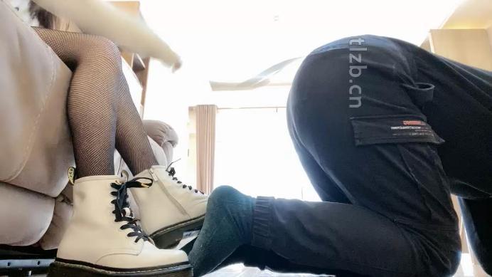 图片[3]_【zaizz】短靴网袜诱惑舔_HD绳艺资源