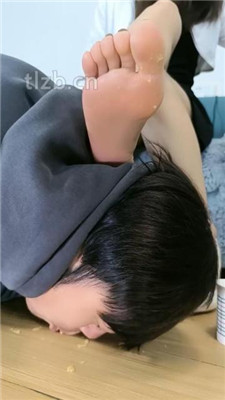 图片[7]_【梓S】圣水裸足踩踏喂食_HD绳艺资源