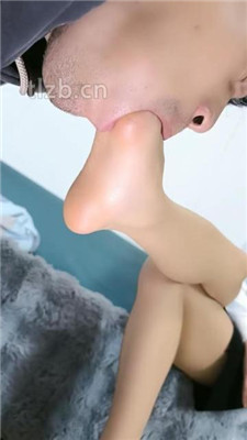 图片[14]_【梓S】圣水裸足踩踏喂食_HD绳艺资源