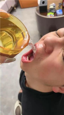 图片[13]_【汐言】艺术让家奴憋尿逼疯_HD绳艺资源