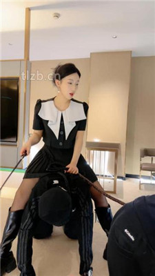 图片[20]_【潘妮绳艺导师】双奴-骑马/耳光/拍子训练/艺术闻靴子_HD绳艺资源