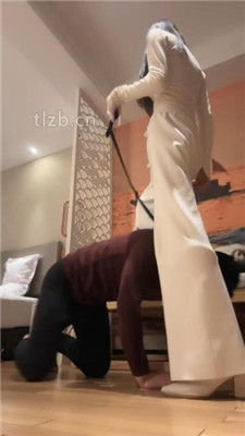 图片[10]_【凉子】骑马转胯/舔闻脏鞋臭脚/舔地板_HD绳艺资源