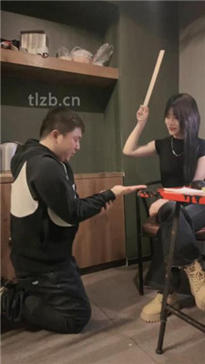 图片[3]_【司野】剧情-教育学生-挨板子/sp/靴子踩虐_HD绳艺资源