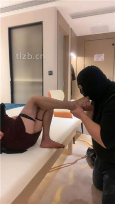 图片[2]_【爱丽丝】网袜美腿诱惑-训练耳光-揪耳朵_HD绳艺资源