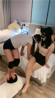 图片[16]_【小雅老师】女神做母畜-奴下奴-艺术喝圣水/踩踏骑马转胯耳光_HD绳艺资源