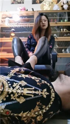 图片[4]_【绳艺导师菲主】虐乳/高跟踩脚垫狗_HD绳艺资源