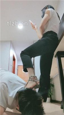 图片[15]_【妮蔻】吃原味脚/骑马/铆钉鞋踩虐_HD绳艺资源