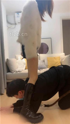 图片[4]_【甜甜】带素人S入圈-转胯/舔脏鞋臭脚/训练/脚插嘴_HD绳艺资源