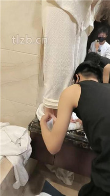 图片[9]_【舞池大人】贱畜生伺候主人就寝_HD绳艺资源