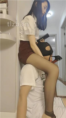 图片[20]_【丫丫】高跟黑丝踩踏/挑战插嘴/嘴叼高跟/口水吐脸_HD绳艺资源