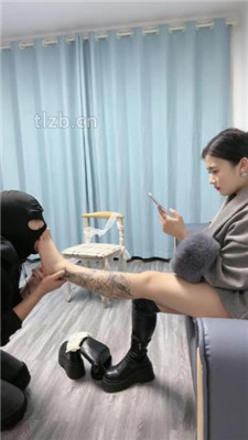 图片[5]_【尤尤子】长靴白袜-捂一天的臭脚/转胯恋足舔/脚耳光_HD绳艺资源